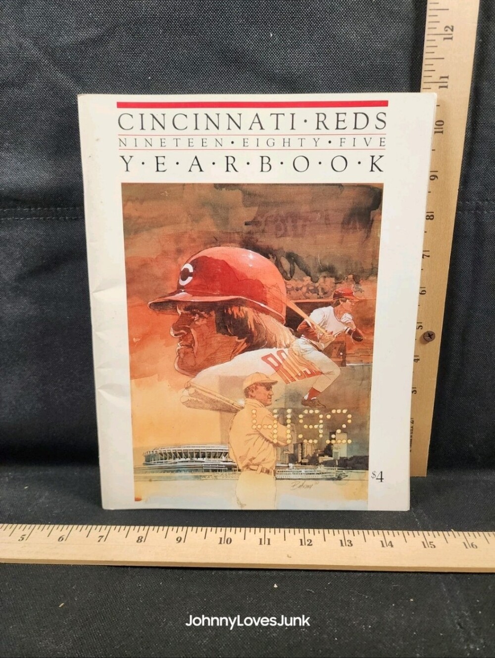1985 Cincinnati Reds Yearbook Complete w/Card Set Great Shape
